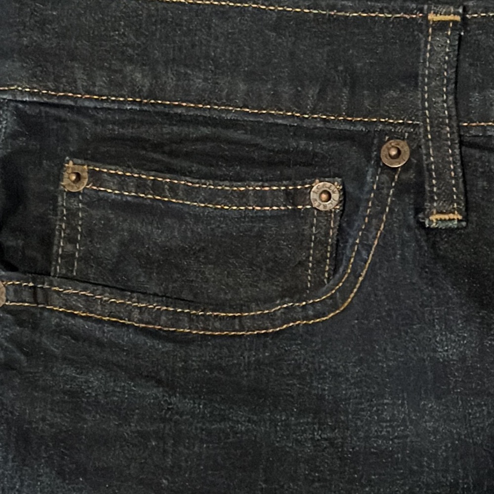 NWT J. Crew dark denim straight fit jeans. - Picture 2 of 10
